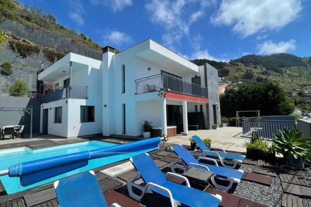 Villa Nunes, Big Holiday House With Private Pool Calheta  Kültér fotó