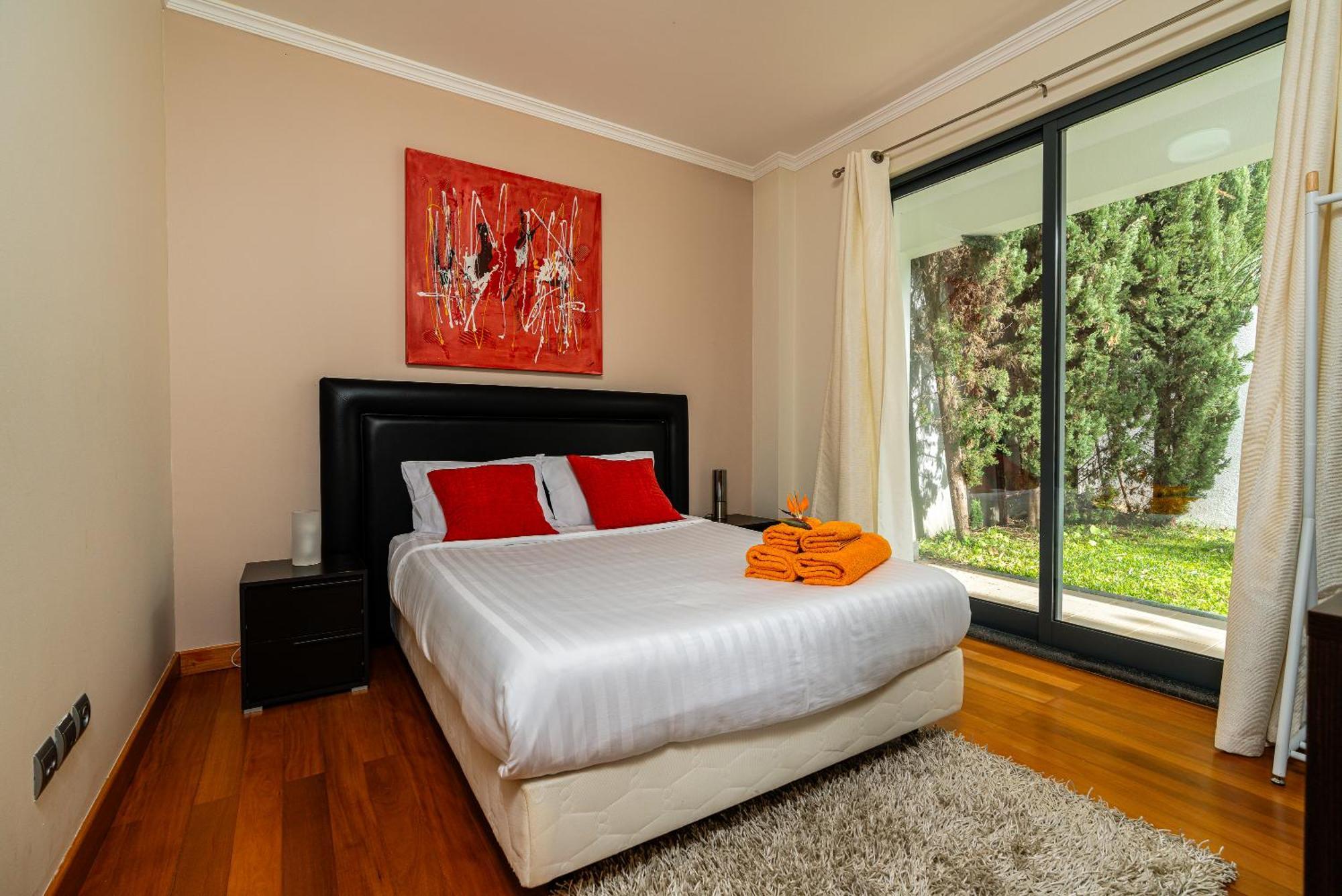 Villa Nunes, Big Holiday House With Private Pool Calheta  Kültér fotó