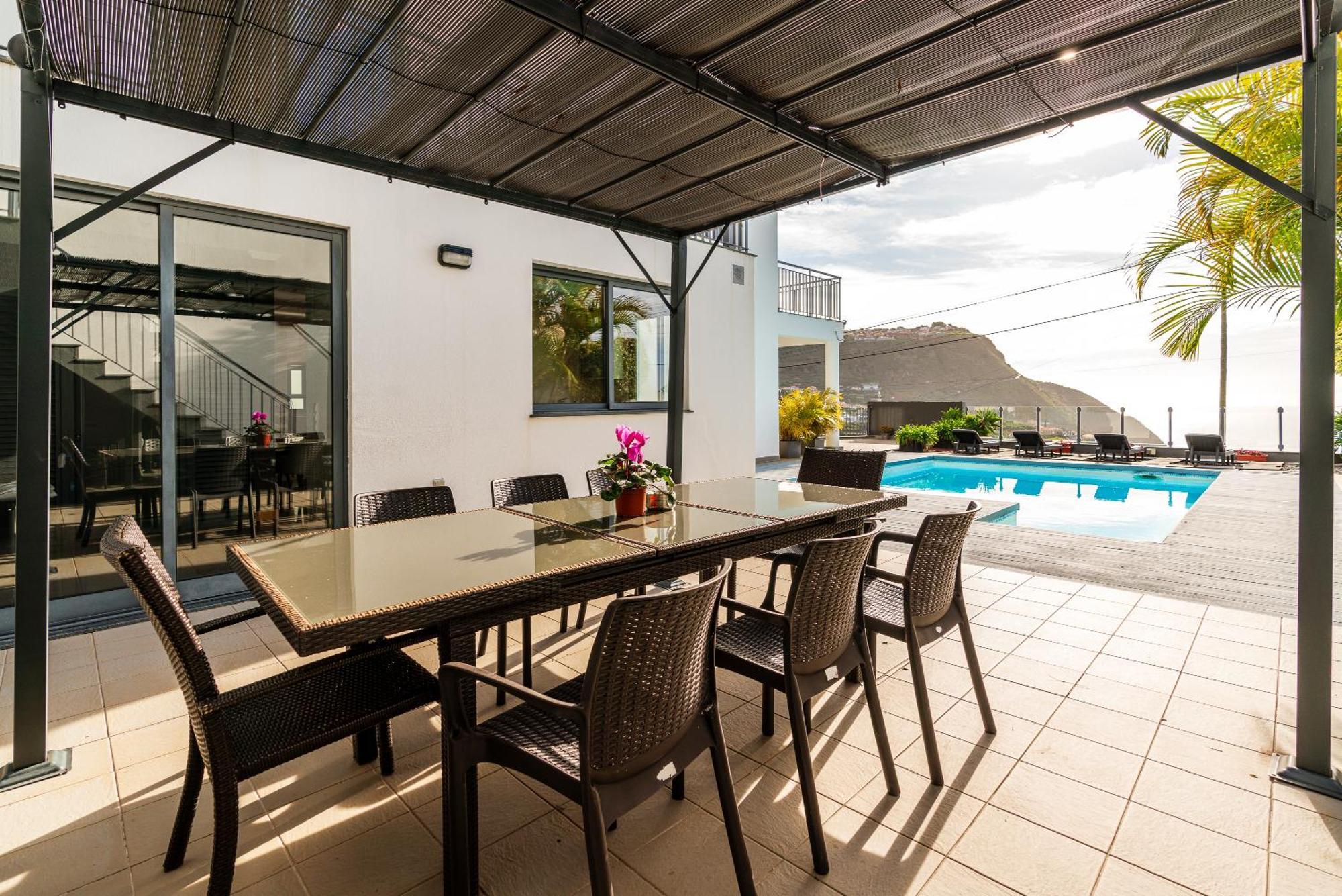 Villa Nunes, Big Holiday House With Private Pool Calheta  Kültér fotó