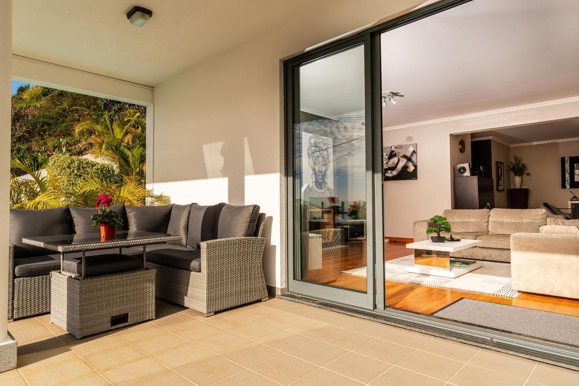 Villa Nunes, Big Holiday House With Private Pool Calheta  Kültér fotó