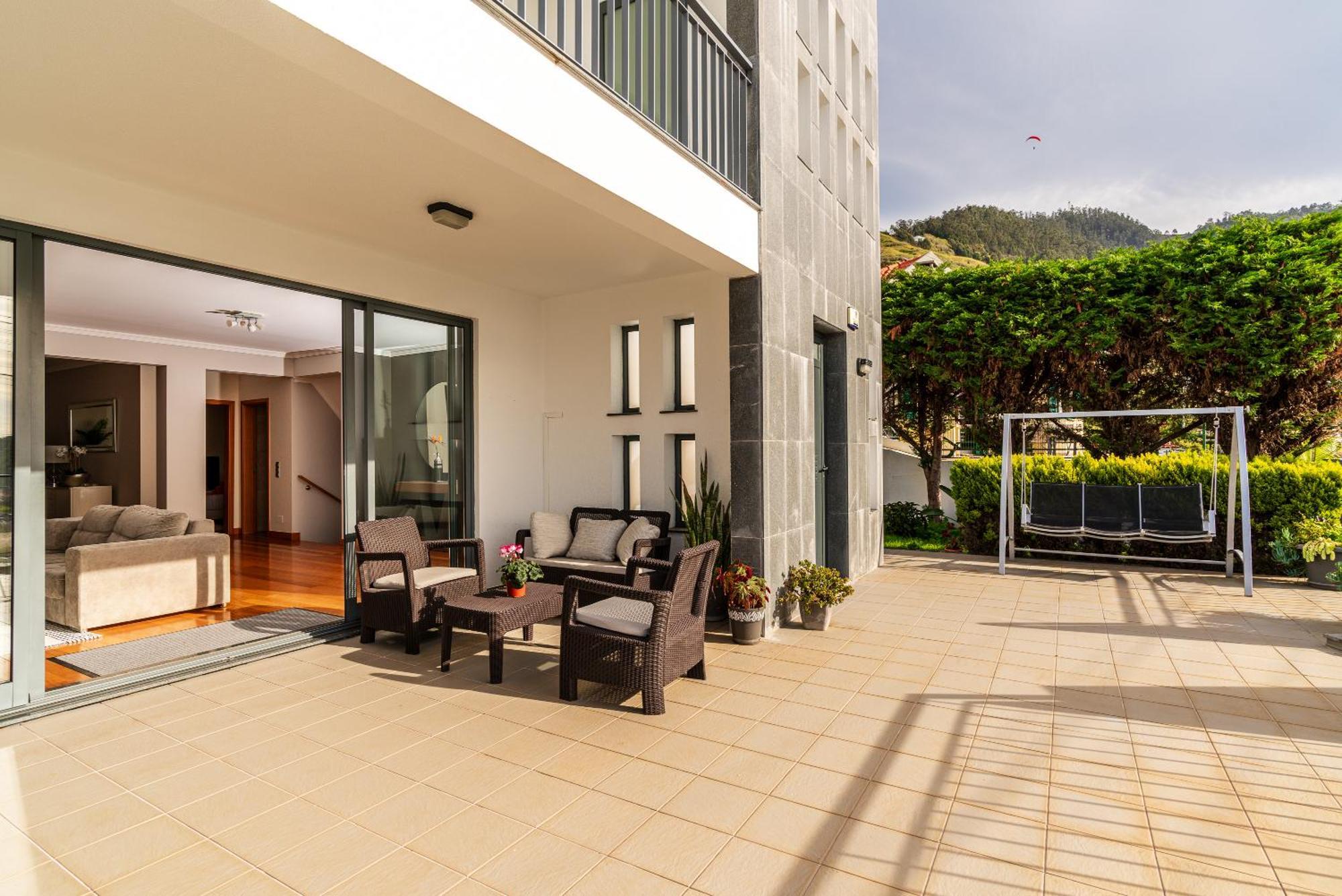 Villa Nunes, Big Holiday House With Private Pool Calheta  Kültér fotó